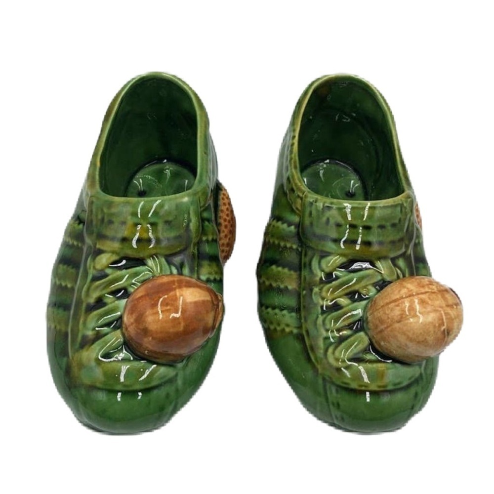 Vintage Relpo Green Ceramic Football Cleats Shoes Planter Set of 2 RARE! Décor
